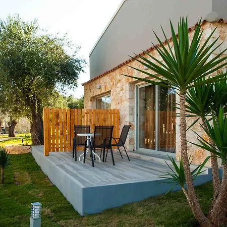 Laguna 4*