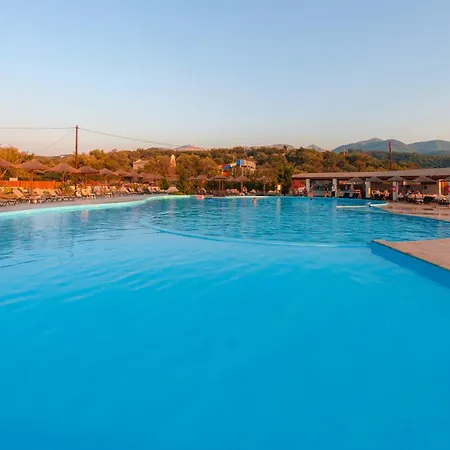 Laguna Hotel 4*