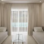 Laguna 4* Ypsilás