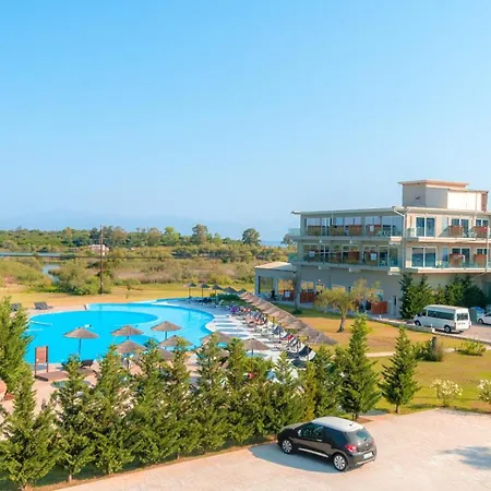 Laguna Hotell 4*