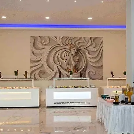 Hotel Laguna Ypsilas